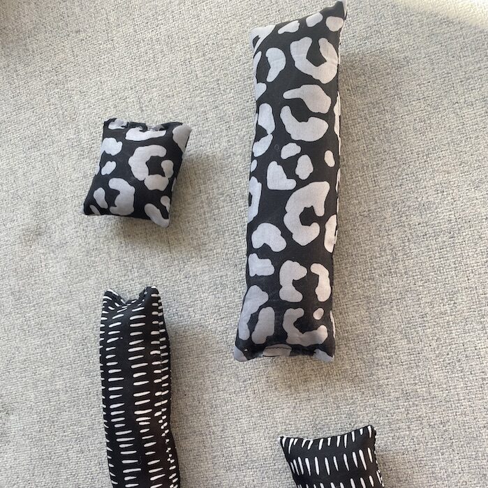 kattenspeeltje-luipaard-zwart